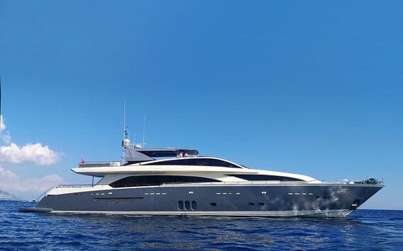 APMONIA yacht
