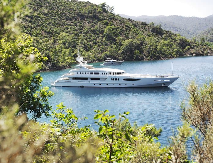 QUEEN MARE yacht