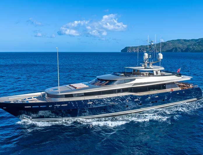 VESPER yacht