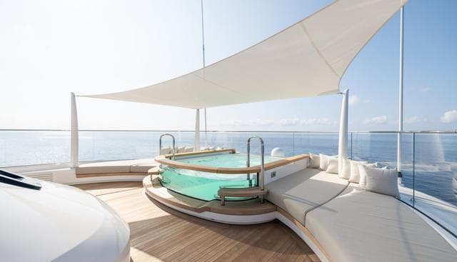 ALVIA yacht — Alvia Yacht 2
