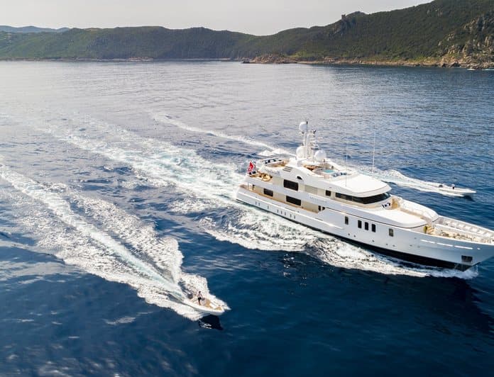 ADVENTURE yacht