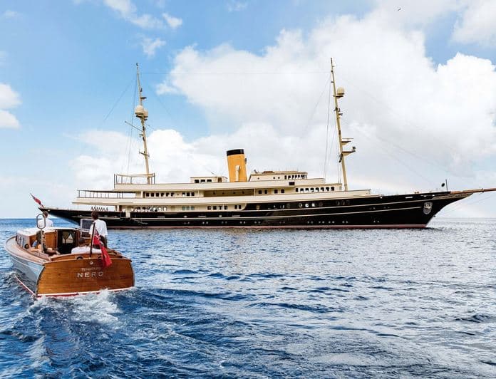 NERO yacht