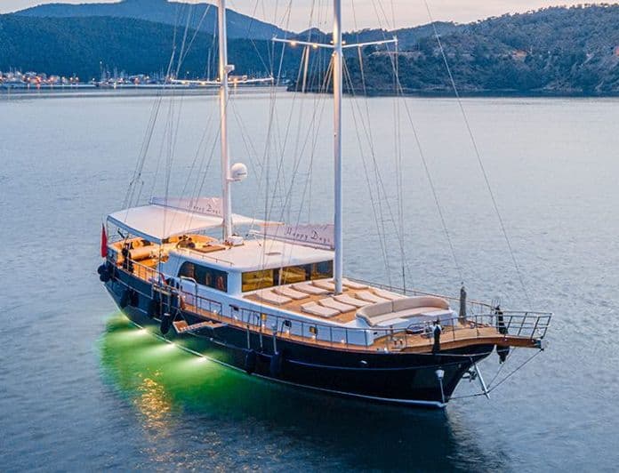HAPPY DAYS yacht