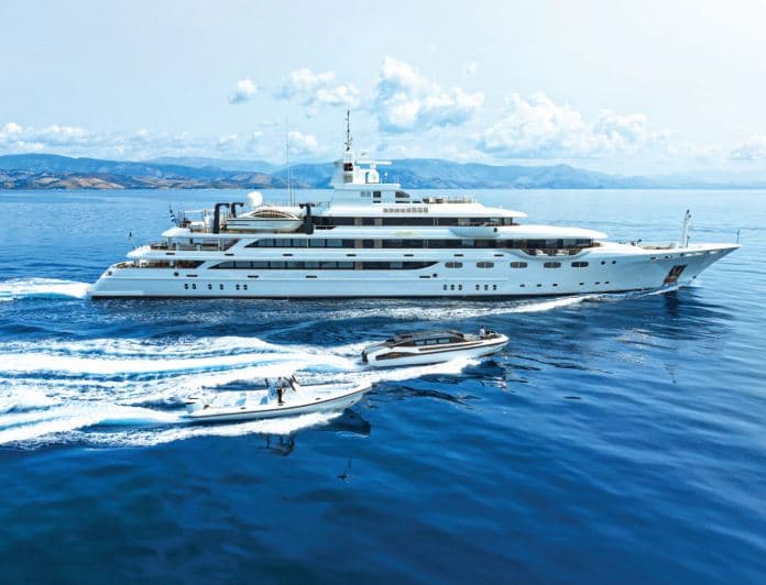 EMIR yacht